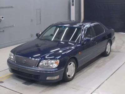 Toyota CELSIOR  с аукциона в Японии