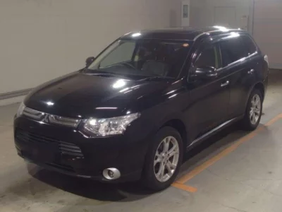 Mitsubishi OUTLANDER  с аукциона в Японии