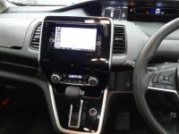 Nissan SERENA лот № 3218 оценка 4  с аукциона в Японии 8