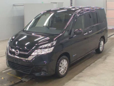 Nissan SERENA  с аукциона в Японии