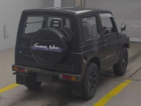 Suzuki JIMNY лот № 4077 оценка R  с аукциона в Японии 1