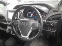 Toyota VOXY лот № 30325 оценка RA  с аукциона в Японии 6