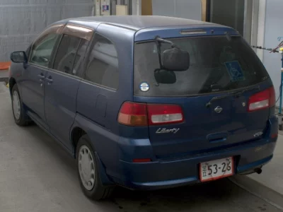 Nissan LIBERTY