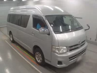 Toyota HIACE лот № 40096 оценка 3  с аукциона в Японии 4