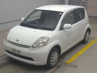 Toyota PASSO  с аукциона в Японии