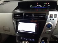 Toyota PRIUS ALPHA лот № 30332 оценка RA  с аукциона в Японии 8