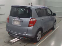 Toyota RACTIS лот № 40106 оценка 3  с аукциона в Японии 1