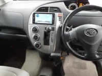 Toyota RACTIS лот № 40106 оценка 3  с аукциона в Японии 8