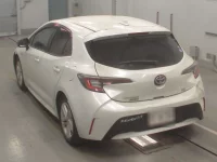 Toyota COROLLA SPORT лот № 30337 оценка RA  с аукциона в Японии 5