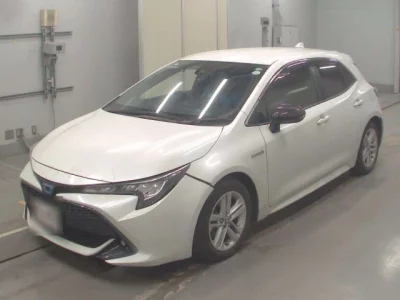 Toyota COROLLA SPORT  с аукциона в Японии
