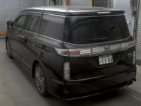 Nissan ELGRAND лот № 2068 оценка R  с аукциона в Японии 1
