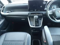 Toyota NOAH лот № 30259 оценка 4.5  с аукциона в Японии 8