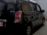 Honda STEP WAGON лот № 4048 оценка 4  с аукциона в Японии 3