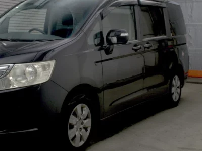 Honda STEP WAGON  с аукциона в Японии