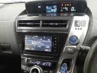 Toyota PRIUS ALPHA лот № 30341 оценка 4  с аукциона в Японии 8