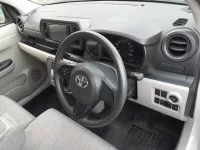Toyota PASSO лот № 30261 оценка 4  с аукциона в Японии 6
