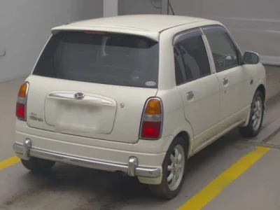 Daihatsu MIRA