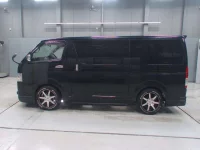 Toyota HIACE VAN лот № 30269 оценка 4  с аукциона в Японии 3