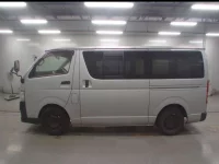 Toyota REGIUS ACE VAN лот № 30360 оценка 3  с аукциона в Японии 3