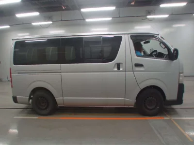 Toyota REGIUS ACE VAN