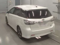 Toyota WISH лот № 30359 оценка 3.5  с аукциона в Японии 5