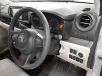 Toyota PASSO лот № 30365 оценка RA  с аукциона в Японии 6