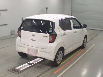 Daihatsu MIRA E S
