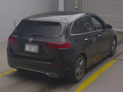 Mercedes-Benz B CLASS