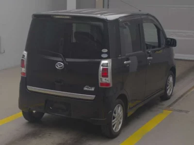 Daihatsu TANTO EXE