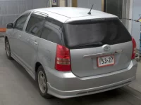 Toyota WISH лот № 2100 оценка 3  с аукциона в Японии 1
