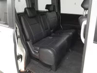 Honda STEP WAGON лот № 2042 оценка 3  с аукциона в Японии 9