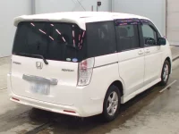 Honda STEP WAGON лот № 2042 оценка 3  с аукциона в Японии 1