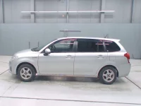 Toyota COROLLA FIELDER лот № 30304 оценка 4  с аукциона в Японии 3