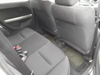 Toyota IST лот № 30306 оценка R  с аукциона в Японии 9