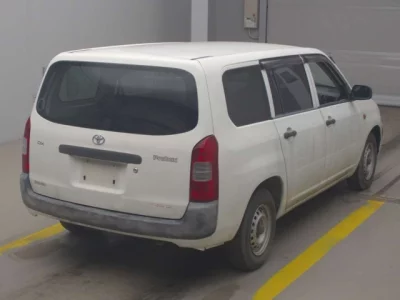 Toyota PROBOX  с аукциона в Японии