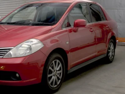 Nissan TIIDA LATIO