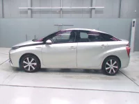Toyota MIRAI лот № 30315 оценка 4.5  с аукциона в Японии 3