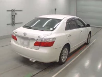 Toyota PREMIO лот № 30401 оценка 4  с аукциона в Японии 1