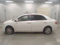 Toyota PREMIO лот № 30401 оценка 4  с аукциона в Японии 3