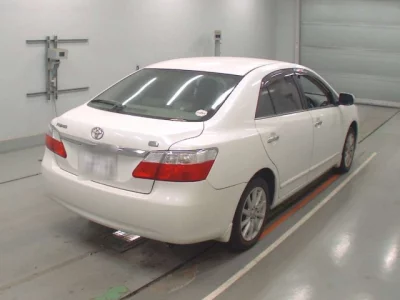 Toyota PREMIO  с аукциона в Японии