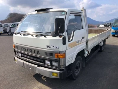 Toyota TOYOACE  с аукциона в Японии