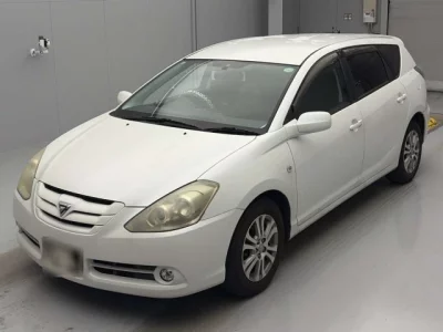 Toyota CALDINA  с аукциона в Японии