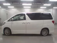 Toyota ALPHARD лот № 30404 оценка 3.5  с аукциона в Японии 3
