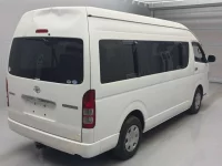 Toyota HIACE лот № 486 оценка R  с аукциона в Японии 1