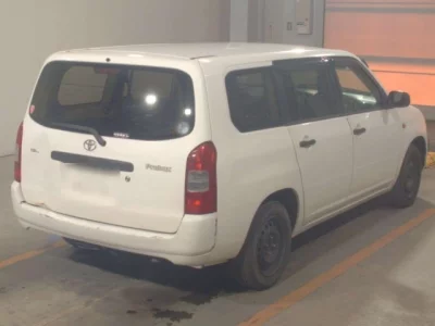 Toyota PROBOX  с аукциона в Японии