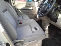 Toyota PASSO лот № 30327 оценка 4  с аукциона в Японии 7