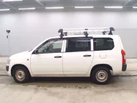 Toyota PROBOX лот № 5505 оценка 3  с аукциона в Японии 3