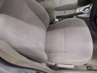 Toyota COROLLA AXIO лот № 30416 оценка 3  с аукциона в Японии 7