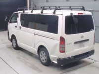 Toyota HIACE VAN лот № 30332 оценка R  с аукциона в Японии 5