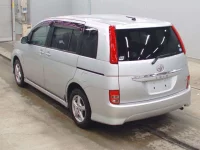 Toyota ISIS лот № 5515 оценка 3.5  с аукциона в Японии 5